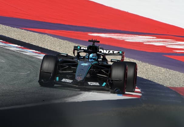 27.06.2026, Red Bull Ring, Spielberg, Formel 1 Großer Preis von Österreich 2026 , im Bild George Russell (GBR), Mercedes-AMG Petronas Formula One Team (Photo by Hasan Bratic DeFodi Images) - *** June 27, 2026, Red Bull Ring, Spielberg, 2026 Formula 1 Austrian Grand Prix; pictured: George Russell (GBR), Mercedes AMG Petronas Formula One Team. Photo by Hasan Bratic, DeFodi Images