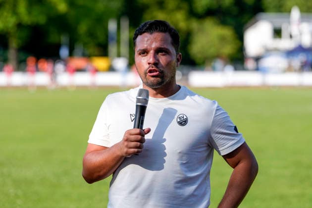 Anthony Loviso (Sportdirektor, SVS), Einzelbild, Einzelfoto, Aktion, Action, 27.06.2026, Wiesloch (Deutschland), Fussball, Testspiel, VfB Wiesloch - SV Sandhausen *** Anthony Loviso, Sports Director, SVS, single frame, single photo, action, June 27, 2026, Wiesloch, Germany, soccer, friendly match, VfB Wiesloch vs. SV Sandhausen xozx