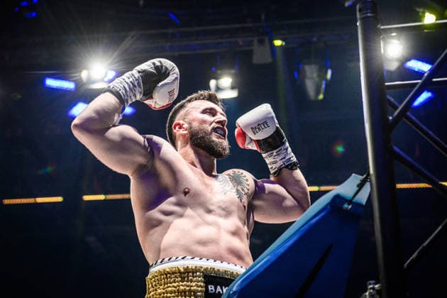 Amarildo Bakaj (Albanien) Jubel nach Sieg beim Kampf: Amarildo Bakaj (Albanien) vs. Aleksandar Ivanovic (Bosnien und Herzegowina), Halbschwergewicht, Fight 11 GER, Boxnacht Showdown for Legacy IV, Prime Time Promotion, MHP Arena (Ludwigsburg), Boxen, 27.06.2026 GER, Boxnacht Showdown for Legacy IV, Prime Time Promotion, MHP Arena (Ludwigsburg), Boxen, 27.06.2026 Ludwigsburg *** Amarildo Bakaj (Albania) Celebrates Victory in the Fight Between Amarildo Bakaj (Albania) and Aleksandar Ivanovic (Bosnia and Herzegovina), Light Heavyweight, Fight 11 GER, Boxing Night: Showdown for Legacy IV, Prime Time Promotion, MHP Arena Ludwigsburg, Boxing, June 27, 2026 GER, Boxing Night: Showdown for Legacy IV, Prime Time Promotion, MHP Arena Ludwigsburg, Boxing, June 27, 2026 Ludwigsburg Copyright: xSandyxDinkelackerx EP_SDR