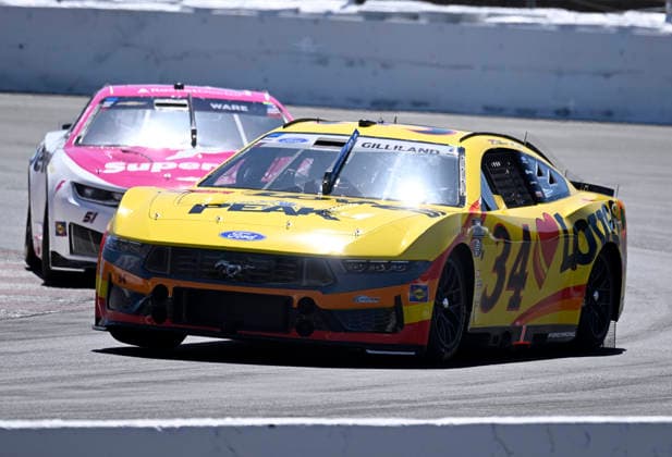 Motorsport, NASCAR, USA Cup Series: Toyota Save Mart 350 at Sonoma