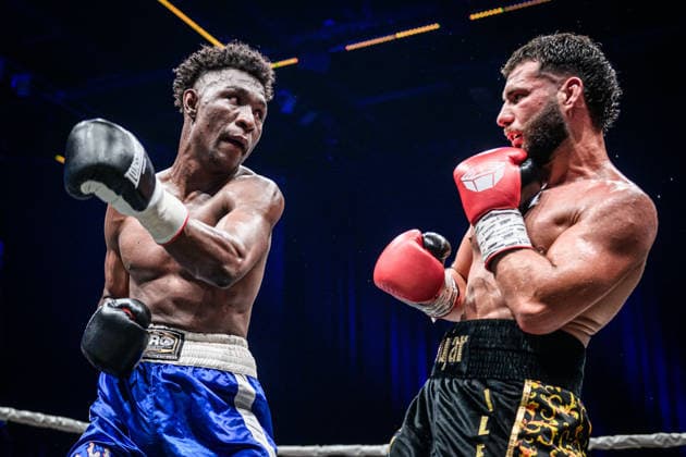 Bujar Tahiri (Deutschland), re. vs. Alexander Castro (Kolumbien), Mittelgewicht, Fight 12 GER, Boxnacht Showdown for Legacy IV, Prime Time Promotion, MHP Arena (Ludwigsburg), Boxen, 27.06.2026 GER, Boxnacht Showdown for Legacy IV, Prime Time Promotion, MHP Arena (Ludwigsburg), Boxen, 27.06.2026 Ludwigsburg *** Bujar Tahiri (Germany) vs. Alexander Castro (Colombia), Middleweight, Fight 12 (GER), Boxnacht Showdown for Legacy IV, Prime Time Promotion, MHP Arena Ludwigsburg, Boxing, June 27, 2026 (GER), Boxnacht Showdown for Legacy IV, Prime Time Promotion, MHP Arena Ludwigsburg, Boxing, June 27, 2026, Ludwigsburg Copyright: xSandyxDinkelackerx EP_SDR