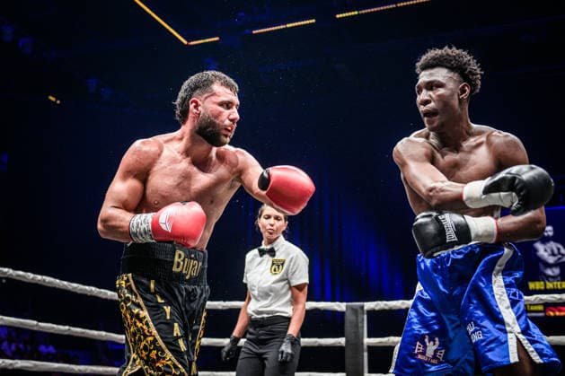 Bujar Tahiri (Deutschland), li. vs. Alexander Castro (Kolumbien), Mittelgewicht, Fight 12 GER, Boxnacht Showdown for Legacy IV, Prime Time Promotion, MHP Arena (Ludwigsburg), Boxen, 27.06.2026 GER, Boxnacht Showdown for Legacy IV, Prime Time Promotion, MHP Arena (Ludwigsburg), Boxen, 27.06.2026 Ludwigsburg *** Bujar Tahiri (Germany) vs. Alexander Castro (Colombia), Middleweight, Fight 12 (GER), Boxnacht Showdown for Legacy IV, Prime Time Promotion, MHP Arena Ludwigsburg, Boxing, June 27, 2026 (GER), Boxnacht Showdown for Legacy IV, Prime Time Promotion, MHP Arena Ludwigsburg, Boxing, June 27, 2026, Ludwigsburg Copyright: xSandyxDinkelackerx EP_SDR