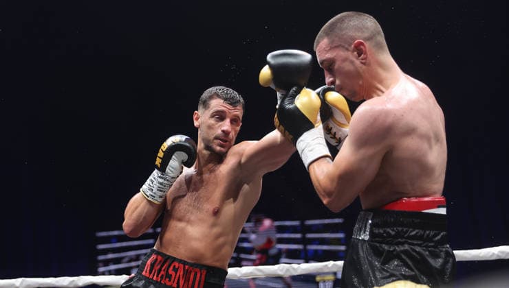 Ludwigsburg , Boxen Showdown for Legacy IV , Ardian Krasniqi ( Schwarz-rote Hose ) ) vs. Vinko Zadro um die WBA European Championship, EM, Europameisterschaft und WBO Intercontinental *** Ludwigsburg, Boxing Showdown for Legacy IV, Ardian Krasniqi (black and red shorts) vs. Vinko Zadro for the WBA European Championship and WBO Intercontinental titles