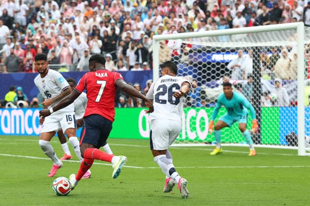 FIFA World Cup, WM, Weltmeisterschaft, Fussball 2026: Panama v England NEW JERSEY, USA - 27th June 2026: Bukayo Saka of England in action during the FIFA World Cup 2026 Group L match between Panama and England at New York New Jersey Stadium New York New York New Jersey Stadium United States of America Copyright: xCraigxMercerx xPeakxActionxPhotosx