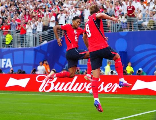 Harry Kane of England celebrates his goal with Jude Bellingham Panama v England, 2026 FIFA World Cup, WM, Weltmeisterschaft, Fussball Group L, Football, New York New Jersey Stadium, East Rutherford, New Jersey, USA - 27 Jun 2026East Rutherford New York New Jersey Stadium New Jersey (NJ) United States of America EDITORIAL USE ONLY No use with unauthorised audio, video, data, fixture lists, club league logos or live services. Online in-match use limited to 120 images, no video emulation. No use in betting, games or single club league player publications.  Copyright: xJavierxGarcia Shutterstockx 16964353cx