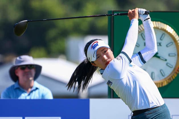 June 27, 2026, Chaska, Minnesota, United States: DONGEUN LEE drives the ball at hole eighteen. This is the third day of the 2026 KPMG WomenÃ¢â‚¬â ¢s PGA, Golf Herren Championship at Hazeltine National Golf Course in Chaska Minnesota. 2026 KPMG WomenÃ¢â‚¬â ¢S PGA Championship - Day 3  - ZUMAt166 20260627_zsp_t166_171 Copyright: xMichaelxTurnerx