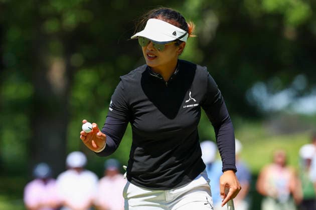 June 27, 2026, Chaska, Minnesota, United States: WEIWEI ZHANG acknowledges the crowd after making a putt at hole seventeen. This is the third day of the 2026 KPMG WomenÃ¢â‚¬â ¢s PGA, Golf Herren Championship at Hazeltine National Golf Course in Chaska Minnesota. Chaska United States - ZUMAt166 20260627_zsp_t166_140 Copyright: xMichaelxTurnerx