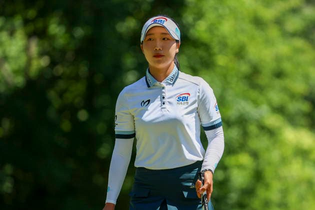 June 27, 2026, Chaska, Minnesota, United States: DONGEUN LEE walks to hole fifteen. This is the third day of the 2026 KPMG WomenÃ¢â‚¬â ¢s PGA, Golf Herren Championship at Hazeltine National Golf Course in Chaska Minnesota. Chaska United States - ZUMAt166 20260627_zsp_t166_139 Copyright: xMichaelxTurnerx