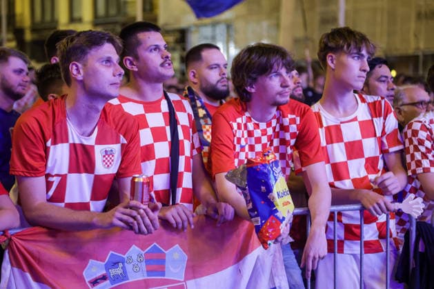 Croatia Fans Watch Ghana Match in Zagreb Croatia supporters gather in Zagreb, Croatia, on June 27, 2026, as they follow the FIFA World Cup, WM, Weltmeisterschaft, Fussball 2026 Group L match between Croatia and Ghana.  MarkoxSeper PIXSELL