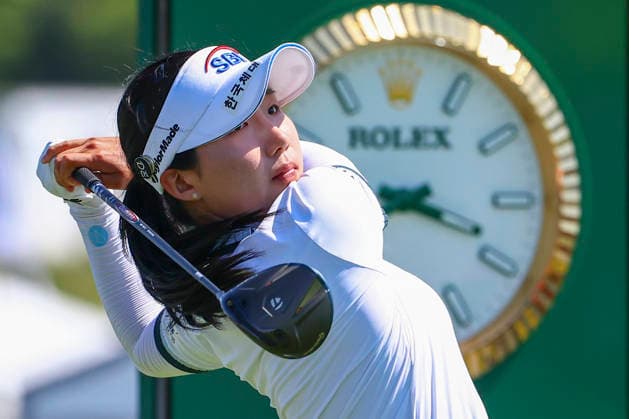 June 27, 2026, Chaska, Minnesota, United States: DONGEUN LEE watches her drive at hole eighteen. This is the third day of the 2026 KPMG WomenÃ¢â‚¬â ¢s PGA, Golf Herren Championship at Hazeltine National Golf Course in Chaska Minnesota. Chaska United States - ZUMAt166 20260627_zsp_t166_143 Copyright: xMichaelxTurnerx