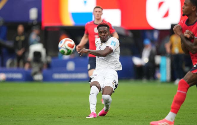 Jose Luis Rodriguez (Panama) shoots on goal during Panama and England, Group L FIFA World Cup, WM, Weltmeisterschaft, Fussball 2026, Met Life Stadium, New jersey, USA on June 27, 2026. Thor Wegner DeFodi Images. (Photo by DeFodi Images) - *** Jose Luis Rodriguez of Panama takes a shot on goal during the Panama vs. England match in Group L of the 2026 FIFA World Cup at MetLife Stadium in New Jersey, USA, on June 27, 2026. Photo by DeFodi Images (Thor Wegner)