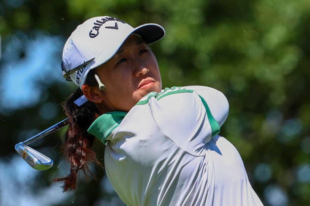 June 27, 2026, Chaska, Minnesota, United States: JING YAN watches her shot at hole seventeen. This is the third day of the 2026 KPMG WomenÃ¢â‚¬â ¢s PGA, Golf Herren Championship at Hazeltine National Golf Course in Chaska Minnesota. Chaska United States - ZUMAt166 20260627_zsp_t166_159 Copyright: xMichaelxTurnerx