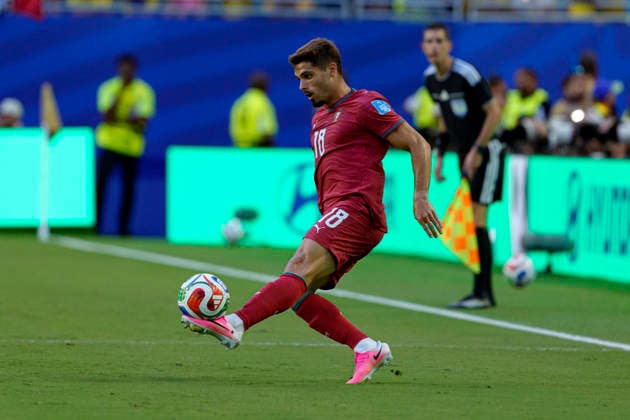 Pedro Neto seen during FIFA World Cup, WM, Weltmeisterschaft, Fussball 2026 game between national teams of Colombia and Portugal (Edmund Wong Ball Raw Images) Miami Hard Rock Stadium USA Copyright: xEdmundxWongx edmundwong_columbia_portugal_2526_1-7