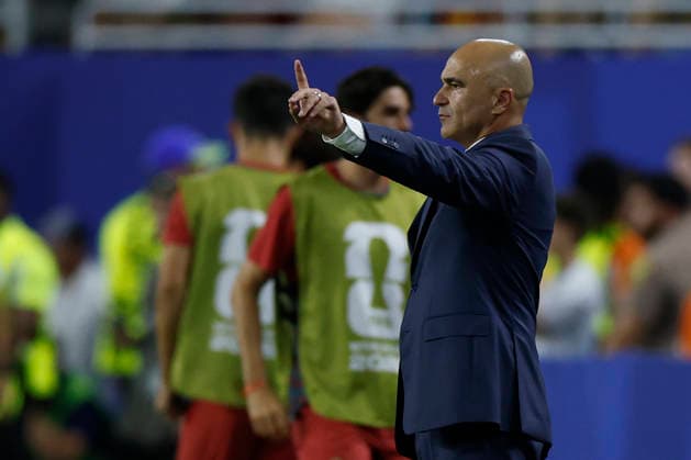 Roberto Martinez head coach of Portugal reacts during the FIFA World Cup, WM, Weltmeisterschaft, Fussball 2026 group stage match Colombia against Portugal at the Hard Rock Stadium in Miami, United States, 27 June 2026. FIFA World Cup 2026 - Group K - Colombia vs Portugal !ACHTUNG: NUR REDAKTIONELLE NUTZUNG!  Copyright: xAlbertoxEstevezx GR7165 20260628-55020732871_1