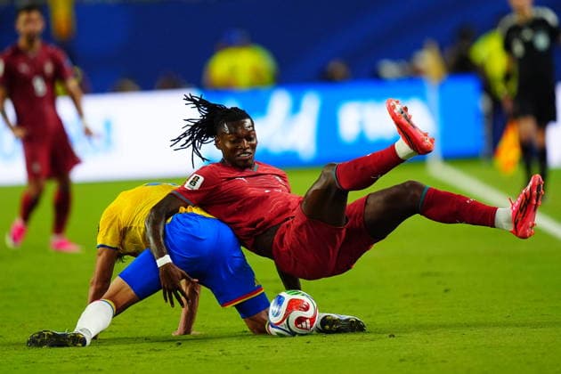 Colombia v Portugal - FIFA World Cup, WM, Weltmeisterschaft, Fussball 2026 - Group K FLORIDA, USA - JUNE 27: Rafael Leao (17) of Portugal in action during the 2026 FIFA World Cup First Stage Group K match between Colombia and Portugal at the Hard Rock Stadium (Miami Stadium) in Miami Gardens, Florida, United States on June 27, 2026. Evrim Aydin Anadolu Florida United States. Editorial use only. Please get in touch for any other usage.  Copyright: x2026xAnadoluxEvrimxAydinx