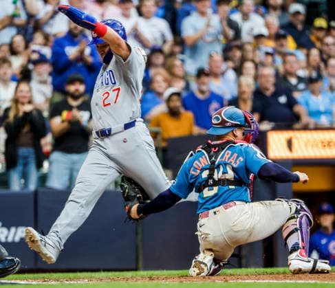 Milwaukee Brewers catcher William Contreras tags out Chicago Cubs designated hitter Seiya Suzuki as he attempts to score on a ball hit by Chicago Cubs first baseman Michael Busch in the seventh inning of the MLB, Baseball Herren, USA game between the Chicago Cubs and the Milwaukee Brewers at American Family Field in Milwaukee, Wisconsin on Saturday, June 27, 2026.  MIL20260627831 TANNENxMAURY