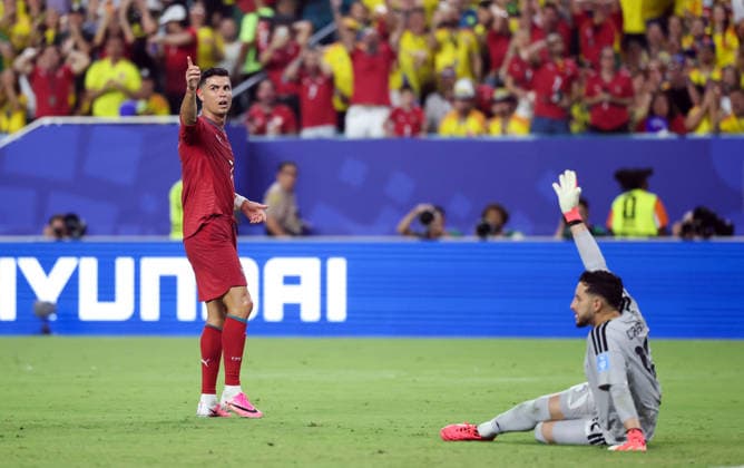 (260628) -- MIAMI, June 28, 2026 -- Cristiano Ronaldo (L) of Portugal reacts during the group K match between Colombia and Portugal at the 2026 FIFA World Cup, WM, Weltmeisterschaft, Fussball at Miami Stadium, Miami, the United States, June 27, 2026. ) (SP)U.S.-MIAMI-FOOTBALL-FIFA WORLD CUP-GROUP K-COL VS POR ZhangxChen 