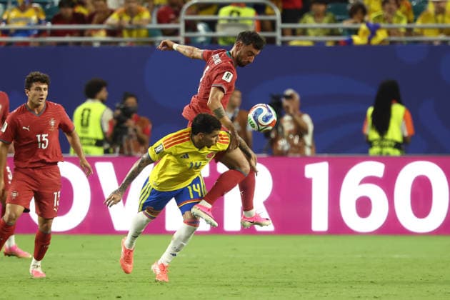MIAMI GARDENS, FL - JUNE 27: Portugal midfielder Bruno Fernandes (8) steals the ball from Colombia midfielder Gustavo Puerta (14) in the second half during the FIFA World Cup, WM, Weltmeisterschaft, Fussball 2026 Group K match between Columbia and Portugal on Saturday, June 27, 2026 at Miami Stadium in Miami Gardens, FL (Photo by Peter Joneleit Icon Sportswire)(Photo by Peter Joneleit Icon Sportswire) SOCCER: JUN 27 FIFA World Cup 26 Group K - Colombia vs Portugal EDITORIAL USE ONLY Icon260627063
