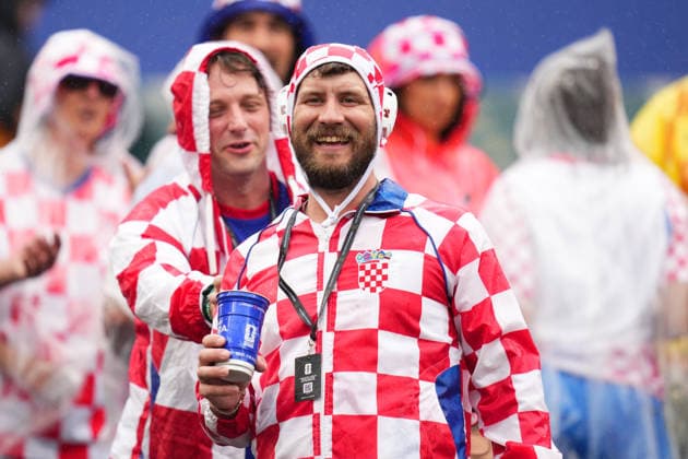June 27, 2026: A fan prior to a World Cup Match at between Croatia and Ghana Philadelphia Stadium in Philadelphia, Pennsylvania. CSM FIFA World Cup, WM, Weltmeisterschaft, Fussball 2026: Croatia Vs Ghana JUN 27  - ZUMAc04_ 20260627_zma_c04_412 Copyright: xKylexRoddenx
