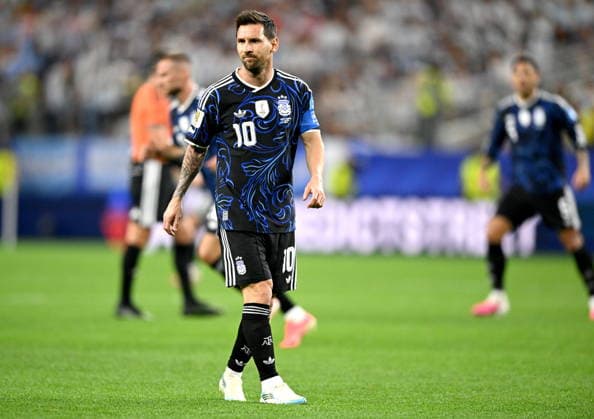 FIFA World Cup, WM, Weltmeisterschaft, Fussball 2026 - Group J - Jordan vs Argentina Lionel Messi of Argentina looks on during the FIFA World Cup 2026 group stage match Jordan against Argentina, in Dallas, USA, 27 June 2026. DALLAS United States  Copyright: xALBERTxPENAx
