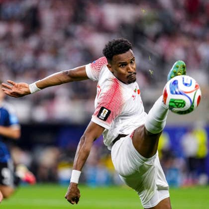Abdallah Nasib of Jordan controls the ball during a match between Jordan and Argentina in the third round of the group stage of the 2026 World Cup, held at Dallas Stadium in Dallas, United States. Richard Callis Fotoarena (Richard Callis SPP)  Copyright: xRichardxCallisx xSPPx spp-en-RiCa-2972835