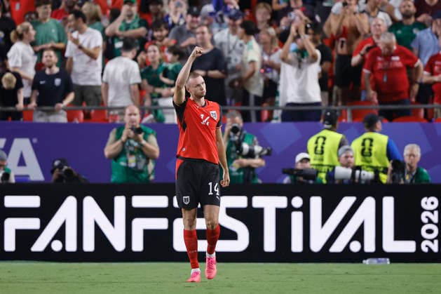 Austria s Sasa Kalajdzic celebrates a goal by Rafik Belghali in a Group J match of the 2026 FIFA World Cup, WM, Weltmeisterschaft, Fussball between Algeria and Austria at Kansas City Stadium (United States, 27 June 2026. FIFA World Cup 2026 - Group J - Algeria vs Austria !ACHTUNG: NUR REDAKTIONELLE NUTZUNG!  Copyright: xJuanxIgnacioxRoncoronix GR7445 20260628-55020733958_1