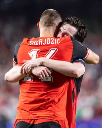 SOCCER - FIFA World Cup, WM, Weltmeisterschaft, Fussball 2026 KANSAS CITY,MISSOURI,USA,28.JUN.26 - SOCCER - FIFA World Cup 2026, group stage, Algeria vs Austria. Image shows the rejoicing of Sasa Kalajdzic and Michael Gregoritsch (AUT).  GEPAxpictures xArminxRauthner