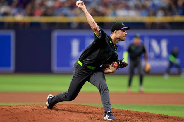June 27, 2026, St. Petersburg, Florida, USA: Tampa Bay Rays pitcher Michael Grove (58) delivers a pitch in the fourth inning during an MLB, Baseball Herren, USA game against the Arizona Diamondbacks on June 27, 2026 at Tropicana Field. The Rays beat the Diamondbacks 4-2. St. Petersburg USA - ZUMAh180 20260627_zsp_h180_054 Copyright: xKimxHukarix