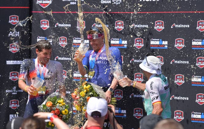 28.06.2026, xblx, Leichtathletik Ironman, Mainova IRONMAN European Championship, EM, Europameisterschaft Frankfurt 2026 v.l. Siegerehrung, Gustav Iden (NOR), Casper Stornes (NOR), Antonio Benito Lopes (ESP) (DFL DFB REGULATIONS PROHIBIT ANY USE OF PHOTOGRAPHS as IMAGE SEQUENCES and or QUASI-VIDEO) Frankfurt *** June 28, 2026, xblx, Track and Field Ironman, Mainova IRONMAN European Championship Frankfurt 2026 v l Awards Ceremony, Gustav Iden NOR, Casper Stornes NOR, Antonio Benito Lopes ESP DFL DFB REGULATIONS PROHIBIT ANY USE OF PHOTOGRAPHS AS IMAGE SEQUENCES AND OR QUASI-VIDEO Frankfurt