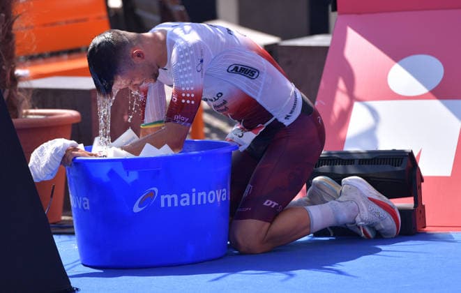 28.06.2026, xblx, Leichtathletik Ironman, Mainova IRONMAN European Championship, EM, Europameisterschaft Frankfurt 2026 v.l. Ziel, Jan Stratmann (DEU) (DFL DFB REGULATIONS PROHIBIT ANY USE OF PHOTOGRAPHS as IMAGE SEQUENCES and or QUASI-VIDEO) Frankfurt *** June 28, 2026, xblx, Track and Field Ironman, Mainova IRONMAN European Championship Frankfurt 2026 v l Finish Line, Jan Stratmann DEU DFL DFB REGULATIONS PROHIBIT ANY USE OF PHOTOGRAPHS as IMAGE SEQUENCES and or QUASI-VIDEO Frankfurt