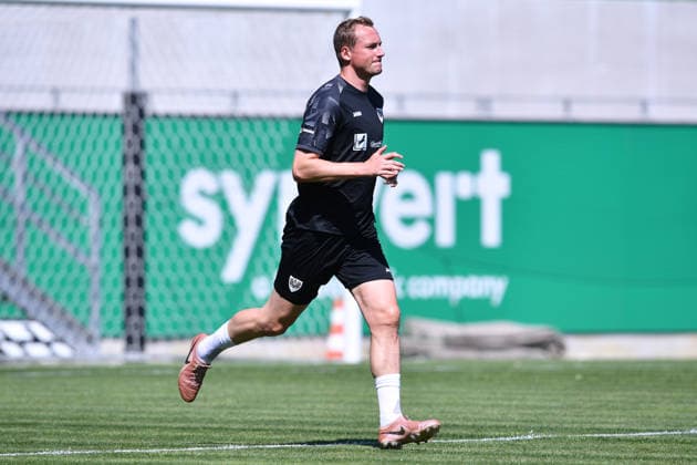 Fußball 3. Liga Trainingsauftakt SC Preußen Münster am 28.06.2026 im LVM-Preußenstadion in Münster Simon Scherder ( Münster ) *** Soccer, 3rd Division: SC Preußen Münster Kicks Off Training on June 28, 2026, at the LVM Preußenstadion in Münster. Simon Scherder, Münster xRx