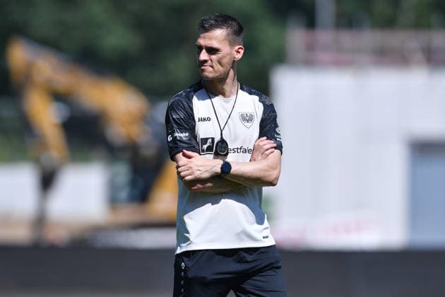 Fußball 3. Liga Trainingsauftakt SC Preußen Münster am 28.06.2026 im LVM-Preußenstadion in Münster Thomas Wörle ( Trainer Cheftrainer Münster ) *** Soccer, 3rd Division: SC Preußen Münster Kicks Off Training on June 28, 2026, at the LVM Preußenstadion in Münster; Thomas Wörle, Head Coach, Münster xRx