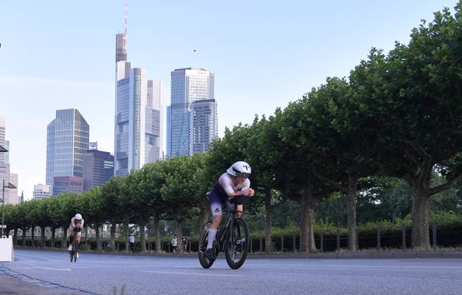28.06.2026, xblx, Leichtathletik Ironman, Mainova IRONMAN European Championship, EM, Europameisterschaft Frankfurt 2026 v.l. Radstrecke, Rad, Radfahren (DFL DFB REGULATIONS PROHIBIT ANY USE OF PHOTOGRAPHS as IMAGE SEQUENCES and or QUASI-VIDEO) Frankfurt *** June 28, 2026, xblx, Track and Field Ironman, Mainova IRONMAN European Championship Frankfurt 2026 v l Bike Course, Bike, Cycling DFL DFB REGULATIONS PROHIBIT ANY USE OF PHOTOGRAPHS as IMAGE SEQUENCES and or QUASI-VIDEO Frankfurt