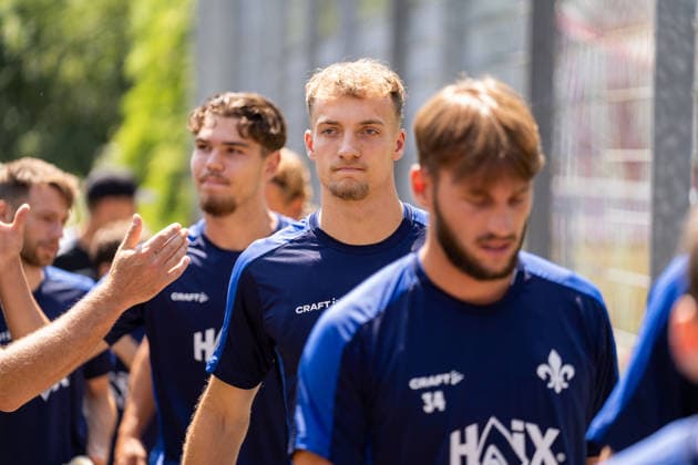 Freisteller, Portrait Yannik Luehrs (SV Darmstadt 98, 49), GER, Trainingsauftakt SV Darmstadt 98, Fussball, 2. Bundesliga, Saison 2026 2027, 28.06.2026, DFL REGULATIONS PROHIBIT ANY USE OF PHOTOGRAPHS AS IMAGE SEQUENCES AND OR QUASI-VIDEO, GER, Trainingsauftakt SV Darmstadt 98, Fussball, 2. Bundesliga, Saison 2026 2027, 28.06.2026 Lindenfels-Winterkasten *** Crop, Portrait of Yannik Luehrs, SV Darmstadt 98, 49, GER, SV Darmstadt 98 Training Kickoff, Soccer, 2. Bundesliga, 2026–2027 Season, June 28, 2026, DFL regulations prohibit any use of photographs as image sequences and or quasi-video, GER, SV Darmstadt 98 training kickoff, soccer, 2. Bundesliga, 2026–2027 season, June 28, 2026, Lindenfels Winterkasten Copyright: xEibner-Pressefoto Jan-NiclasxGrox EP_JGG