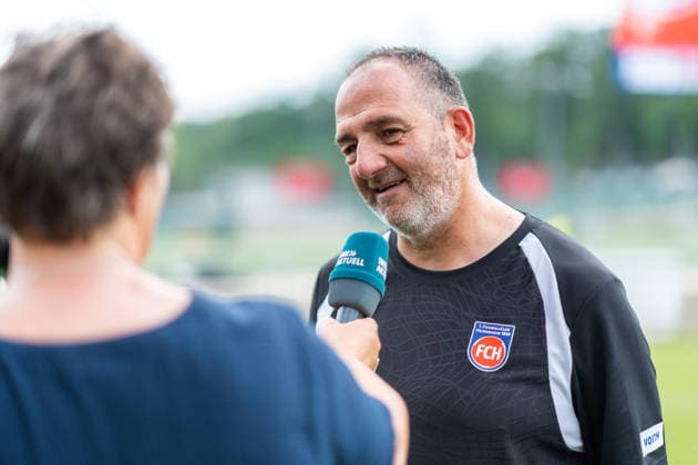 Frank Schmidt (FC Heidenheim, Cheftrainer), 1.FC Heidenheim, Trainingsauftakt, Fußball, 2. Bundesliga, Saison 2026 2027, 28.06.2026, 1.FC Heidenheim, Trikotvorstellung, Fußball, 2. Bundesliga, Saison 2026 2027, 28.06.2026 Heidenheim *** Frank Schmidt, FC Heidenheim, Head Coach, 1 FC Heidenheim, Start of Training, Soccer, 2. Bundesliga, 2026–2027 Season, June 28, 2026, 1 FC Heidenheim, jersey unveiling, soccer, 2. Bundesliga, 2026–2027 season, June 28, 2026, Heidenheim Copyright: xEibner-Pressefoto MaxxVogelx EP_MVL