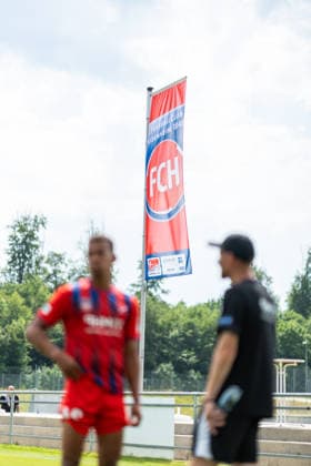 Symbolbild FC Heidenheim, 1.FC Heidenheim, Trikotvorstellung, Fußball, 2. Bundesliga, Saison 2026 2027, 28.06.2026, 1.FC Heidenheim, Trikotvorstellung, Fußball, 2. Bundesliga, Saison 2026 2027, 28.06.2026 Heidenheim *** Featured image: FC Heidenheim, 1 FC Heidenheim, jersey unveiling, soccer, 2. Bundesliga, 2026–2027 season, June 28, 2026, 1 FC Heidenheim, jersey unveiling, soccer, 2. Bundesliga, 2026–2027 season, June 28, 2026, Heidenheim Copyright: xEibner-Pressefoto MaxxVogelx EP_MVL
