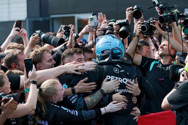 MOTORSPORTS, FORMULA 1 - GP of Austria 2026 SPIELBERG,AUSTRIA,28.JUN.26 - MOTORSPORTS, FORMULA 1 - Grand Prix of Austria, Red Bull Ring. Image shows the rejoicing of George Russell (GBR Mercedes).  GEPAxpictures xMatthiasxTrinkl