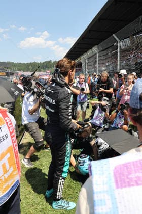 28.06.2026, Red Bull Ring, Spielberg, Formel 1 Großer Preis von Österreich 2026 , im Bild George Russell (GBR), Mercedes-AMG Petronas Formula One Team (Photo by Alessandro Martellotta Hasan Bratic DeFodi Images) - *** June 28, 2026, Red Bull Ring, Spielberg, 2026 Formula 1 Austrian Grand Prix; pictured: George Russell (GBR), Mercedes AMG Petronas Formula One Team. Photo by Alessandro Martellotta, Hasan Bratic, DeFodi Images