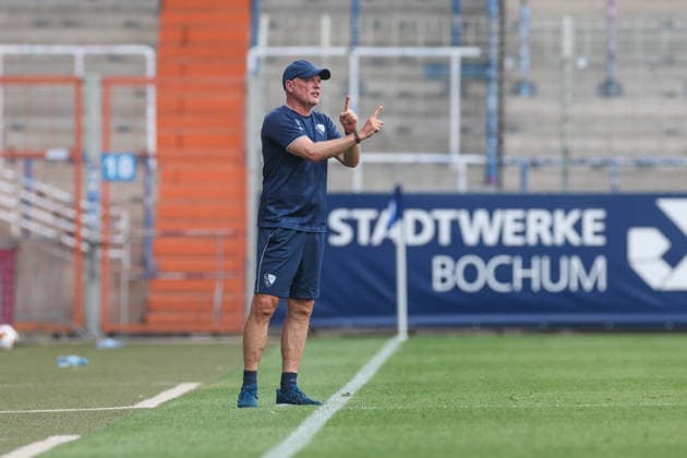 28.06.2026, Fussball, Saison 2026 2027, Testspiel, VfL Bochum - Vonovia Allstars, Trainer Uwe Rösler (VfL Bochum) Bochum Vonovia Ruhrstadion NRW Deutschland xRHR-FOTO TRx *** June 28, 2026, Soccer, 2026–2027 Season, Friendly Match, VfL Bochum Vonovia Allstars, Coach Uwe Rösler, VfL Bochum, Bochum, Vonovia Ruhrstadion, North Rhine-Westphalia, Germany, xRHR, PHOTO, TRx Copyright: RHR-FOTOx RHR-FOTO TR