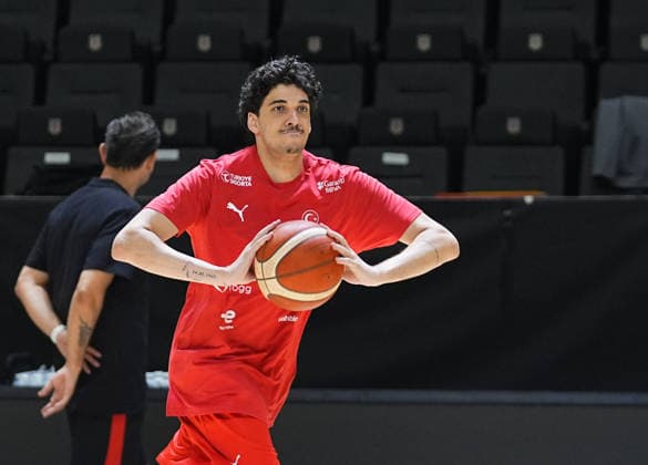 Turkish National Basketball Team training session ahead of FIBA World Cup Qualifiers ISTANBUL, TURKIYE - JUNE 28: National player Emre Melih Tunca is seen during a training session of the Turkish National Men s Basketball Team under the management of head coach Ergin Ataman ahead of their upcoming matches against Bosnia and Herzegovina, and Switzerland for the 2027 FIBA Basketball World Cup European Qualifiers, at Besiktas GAIN Sports Complex in Istanbul, Turkiye on June 28, 2026. The first 10 minutes of the practice session, which included passing and warm-up drills, were open to the press. Esra Bilgin Anadolu Istanbul Turkey. Editorial use only. Please get in touch for any other usage.  Copyright: x2026xAnadoluxEsraxBilginx