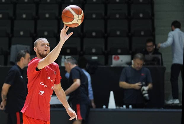 Turkish National Basketball Team training session ahead of FIBA World Cup Qualifiers ISTANBUL, TURKIYE - JUNE 28: National player Malachi Flynn is seen during a training session of the Turkish National Men s Basketball Team under the management of head coach Ergin Ataman ahead of their upcoming matches against Bosnia and Herzegovina, and Switzerland for the 2027 FIBA Basketball World Cup European Qualifiers, at Besiktas GAIN Sports Complex in Istanbul, Turkiye on June 28, 2026. The first 10 minutes of the practice session, which included passing and warm-up drills, were open to the press. Esra Bilgin Anadolu Istanbul Turkey. Editorial use only. Please get in touch for any other usage.  Copyright: x2026xAnadoluxEsraxBilginx