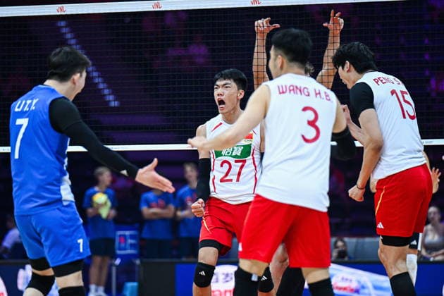 Gliwice 28.06.2026. Volleyball Men s Volleyball Nations League season 2026 match between China and Germany in Gliwice, Poland. --- Siatkowka Liga Narodow sezon 2026 mecz: Chiny - Niemcy. Persons shown: Chiny radosc celebration Fot. Antoni Dec Arena Akcji NEWSPIX.PL --- newspix.pl 