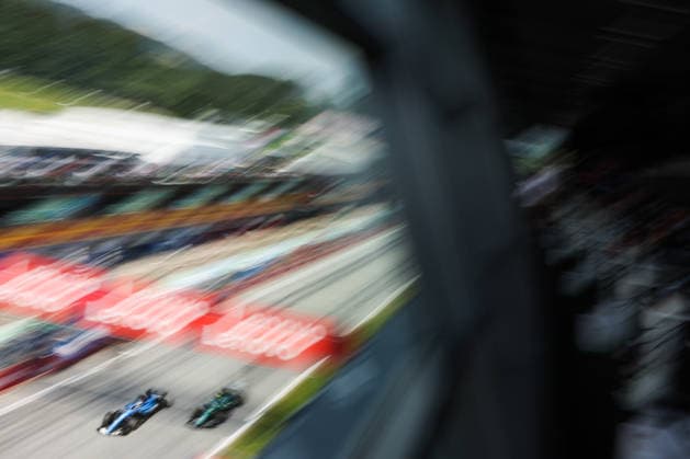 F1 Austrian Grand Prix 2026 Alexander Albon of Atlassian Williams and Fernando Alonso of Aston Martin Aramco during the Formula 1 Austrian Grand Prix at Red Bull Ring in Spielberg, Austria on June 28, 2026. Spielberg Austria  Copyright: xJakubxPorzyckix originalFilename:porzycki-f1austri260628_npLw4.jpg