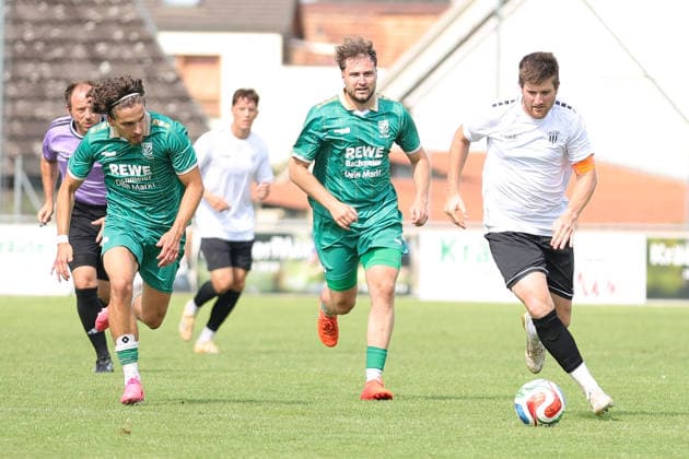 Football, friendly match, TSV Abtswind v FC Schweinfurt 05