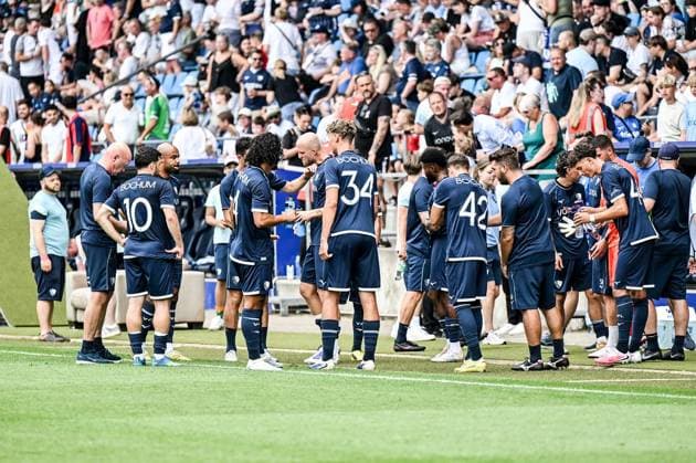 Testspiel VfL Bochum Gegner ist das Vonovia-Allstar-Team ** NUR FÜR REDAKTIONELLE ZWECKE ** EDITORIAL USE ONLY **<p>VfL Bochum (in Blau) beim Fußball-Testspiel am Sonntag, 28. Juni 2026 gegen das Vonovia-Allstar-Team (in Weiß) im Stadion in Bochum. Deutschland NRW Bochum Copyright: VladimirxWegener *** Friendly Match: VfL Bochum vs. the Vonovia All-Star Team ** FOR EDITORIAL USE ONLY ** EDITORIAL USE ONLY ** p VfL Bochum in blue during a soccer friendly on Sunday, June 28, 2026, against the Vonovia All-Star Team in white at the stadium in Bochum, Germany (North Rhine-Westphalia), Bochum. Copyright VladimirxWegener Copyright: VladimirxWegener doc86hjqwqwles1go4aeekx ,EDITORIAL USE ONLY