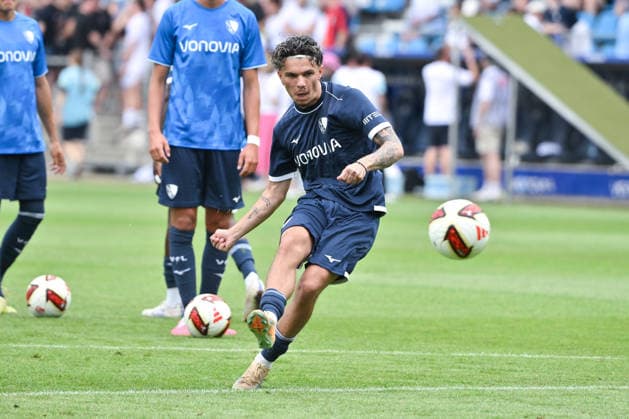 Babis Drakas (VfL Bochum) 28.06.2026, Fussball 2. Bundesliga, Saison 2026 2027, Testspiel, VfL Bochum - Vonovia Allstars Bochum Vonovia Ruhrstadion Nordrhein Westfalen Deutschland *** Babis Drakas VfL Bochum June 28, 2026, Soccer 2. Bundesliga, 2026–2027 Season, Friendly Match, VfL Bochum Vonovia Allstars, Bochum Vonovia Ruhrstadion, North Rhine-Westphalia, Germany Team2