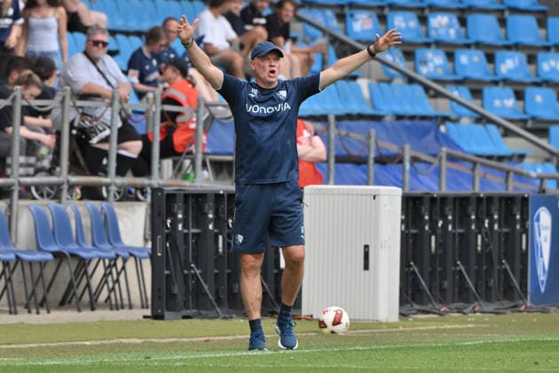 Trainer Uwe Rösler (VfL Bochum) 28.06.2026, Fussball 2. Bundesliga, Saison 2026 2027, Testspiel, VfL Bochum - Vonovia Allstars Bochum Vonovia Ruhrstadion Nordrhein Westfalen Deutschland *** Coach Uwe Rösler, VfL Bochum, June 28, 2026; Soccer, 2. Bundesliga, 2026–2027 season; Friendly match; VfL Bochum vs. Vonovia Allstars, Bochum, Vonovia Ruhrstadion, North Rhine-Westphalia, Germany Team2