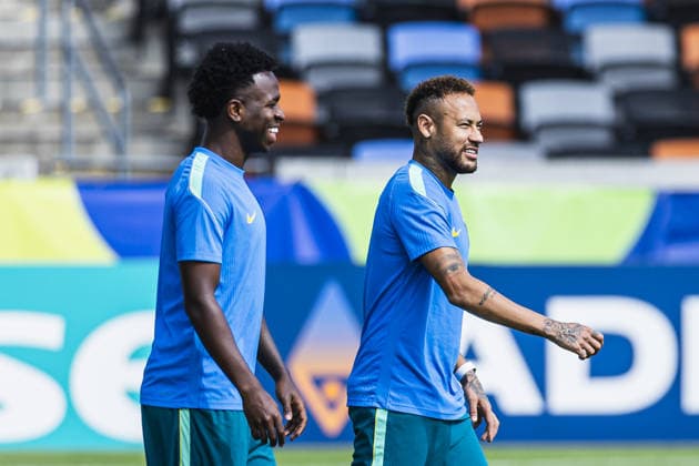 Neymar of Brazil (R) and Vinícius Júnior of Brazil (L) during the Brazil training session during the FIFA World Cup, WM, Weltmeisterschaft, Fussball 2026 at Houston Dash and Dynamo Stadium on June 28th,2026 (Photo by Joao Bravo Sports Press Photo)  Copyright: xJoaoxBravo SportsxPressxPhotox Sportspressphoto_SPR179457