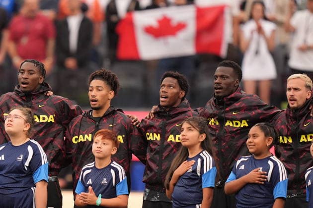 FIFA World Cup, WM, Weltmeisterschaft, Fussball 2026 - Round of 32 - South Africa vs Canada Players of Canada sing the national anthem before the FIFA World Cup 2026 Round of 32 match South Africa against Canada, in Los Angeles, USA, 28 June 2026. LOS ANGELES United States  Copyright: xSCOTTxSTRAZZANTEx