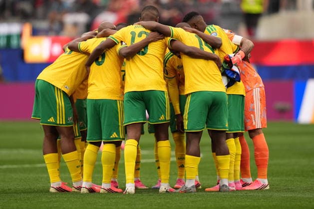FIFA World Cup, WM, Weltmeisterschaft, Fussball 2026 - Round of 32 - South Africa vs Canada Players of South Africa huddle before the FIFA World Cup 2026 Round of 32 match South Africa against Canada, in Los Angeles, USA, 28 June 2026. LOS ANGELES United States  Copyright: xSCOTTxSTRAZZANTEx